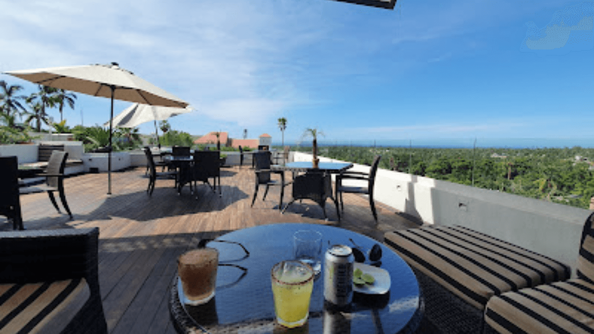 Sky Lounge Bar